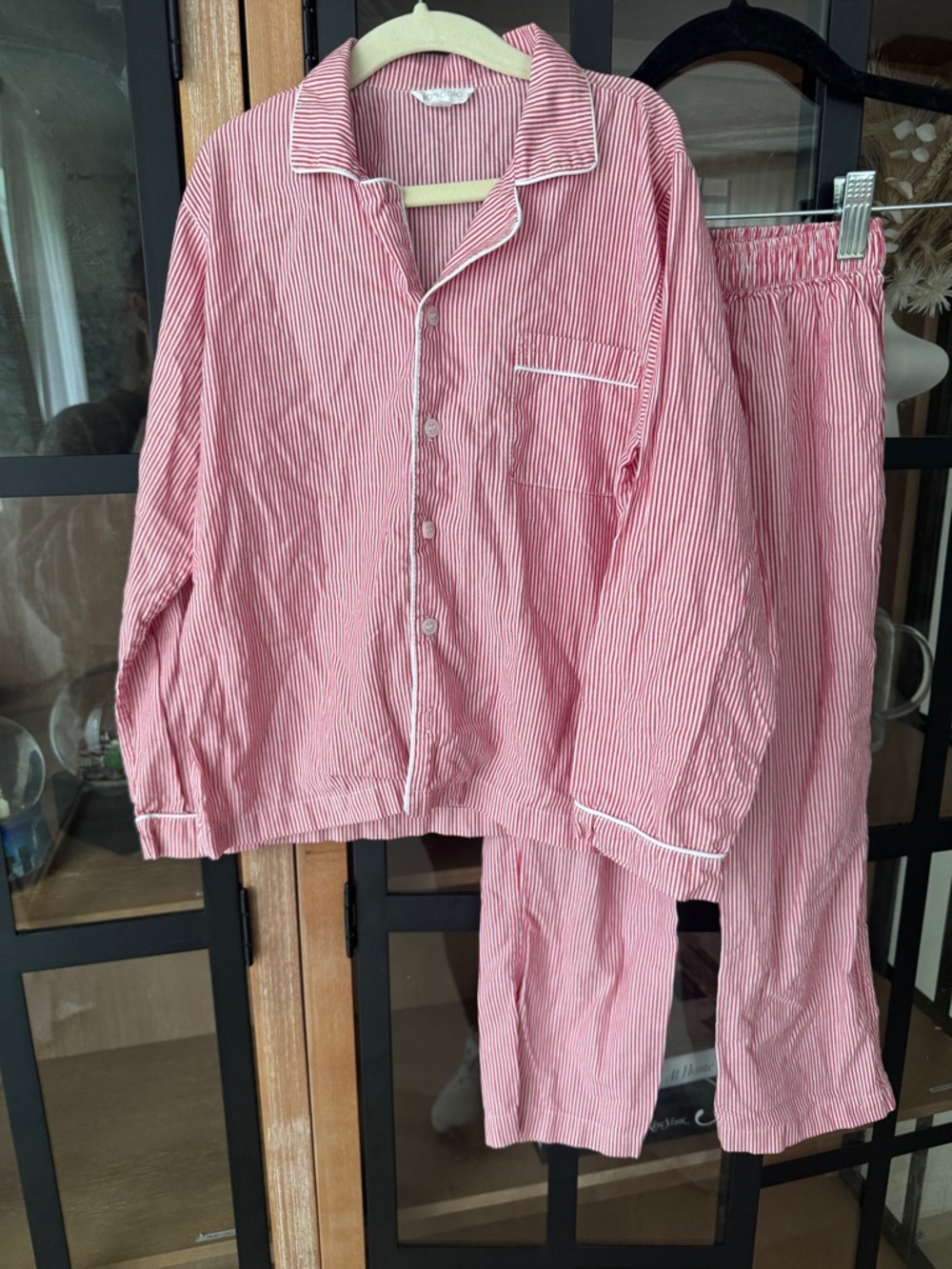 Dondolo Finley Pajamas set candy cane striped unisex long sleeve shirt pants